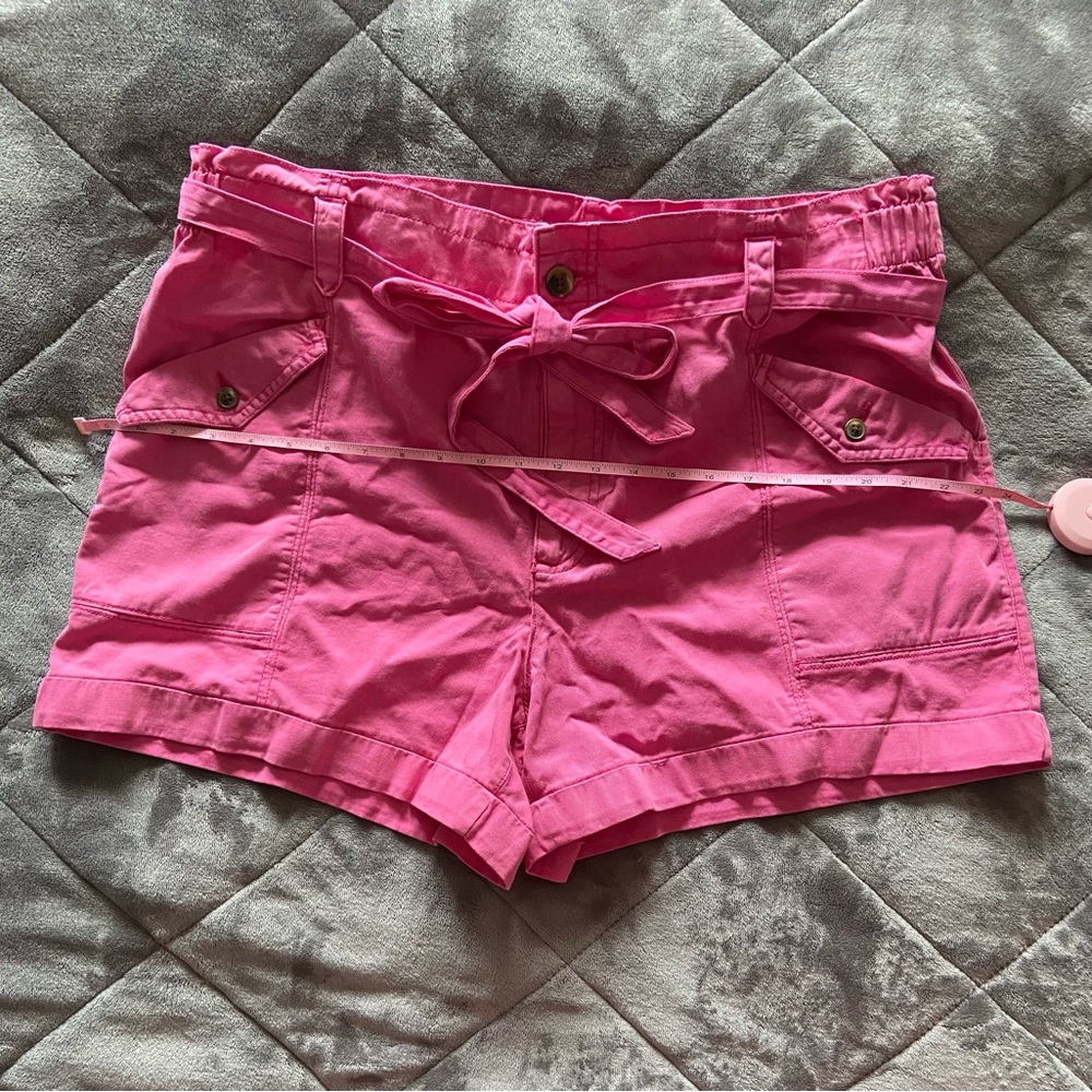 Old Navy high waist button elastic tie pink shorts size XL